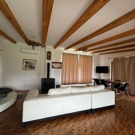 Svetli Raj Pregrada Exterior foto